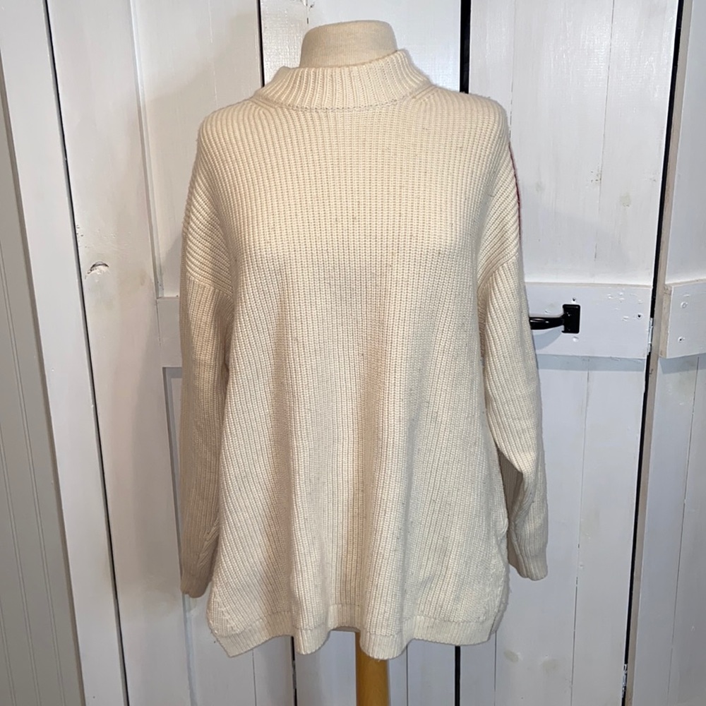 Burberry White Wool Striped Sleeve Sweater